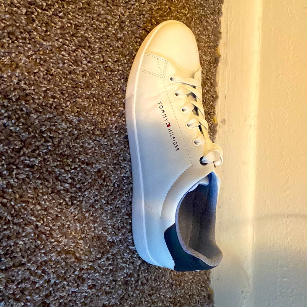 Tommy Hilfiger shoes size 10.5